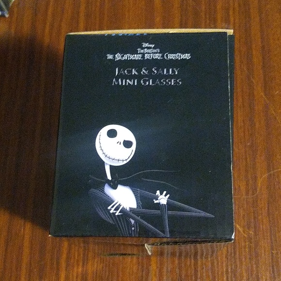 Nightmare Before Christmas Disney Tim Burton's Jack & Sally Mini Glasses - Picture 2 of 5